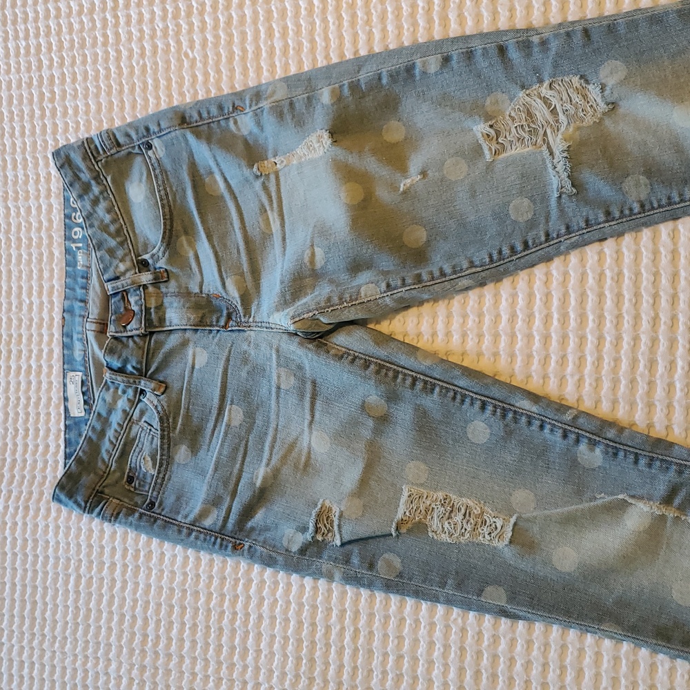 Gap Jeans - Picture 2 of 8
